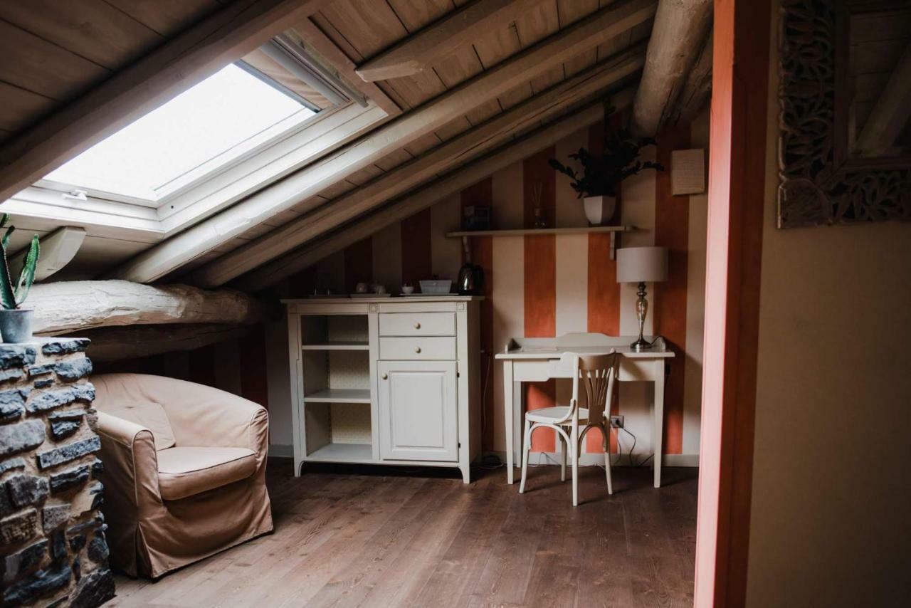 Regina Teodolinda Suites Laglio Exteriör bild
